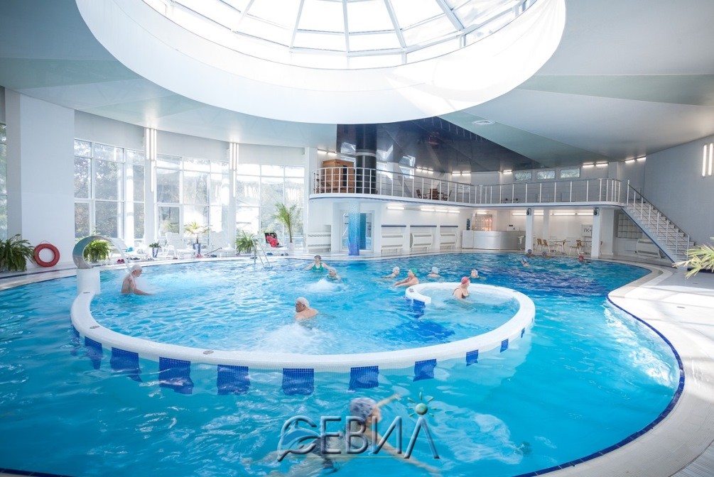 3835-3453.jpg 3835-3453.jpg