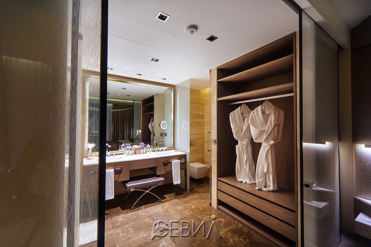 3854-12606.jpg 3854-12606.jpg