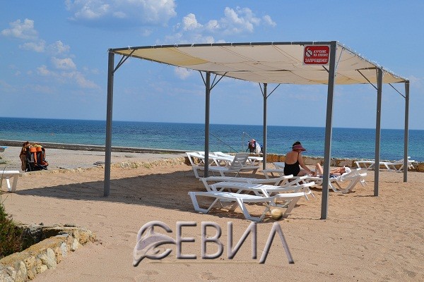 3872-5965.jpg 3872-5965.jpg