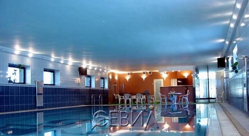 3970-3758.jpg 3970-3758.jpg