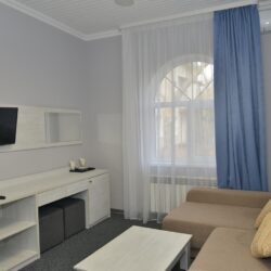 Люкс (2-комнатный 2-местный стандарт №2), корп. 3 (4 этажа, без лифта) Люкс (2-комнатный 2-местный стандарт №2), корп. 3 (4 этажа, без лифта)