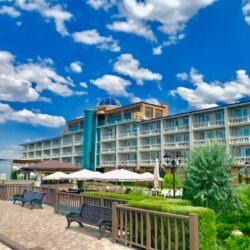 Территория отеля Ribera Resort and Spa