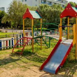 детская игровая площадка детская игровая площадка